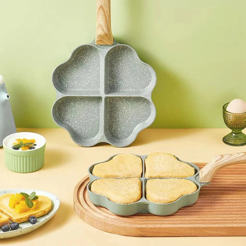 TrioPan- 3-in-1 Bratpfanne – Multifunktionale Frühstückspfanne mit 3 Unterteilungen