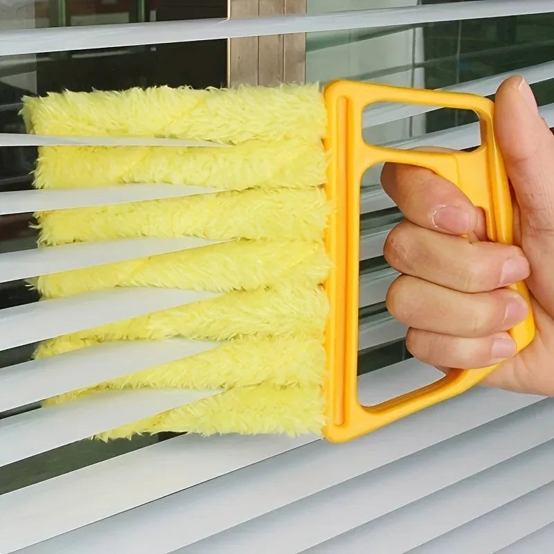 CleanSwipe – Fenster- & Jalousienbürste für schnelle, gründliche Reinigung